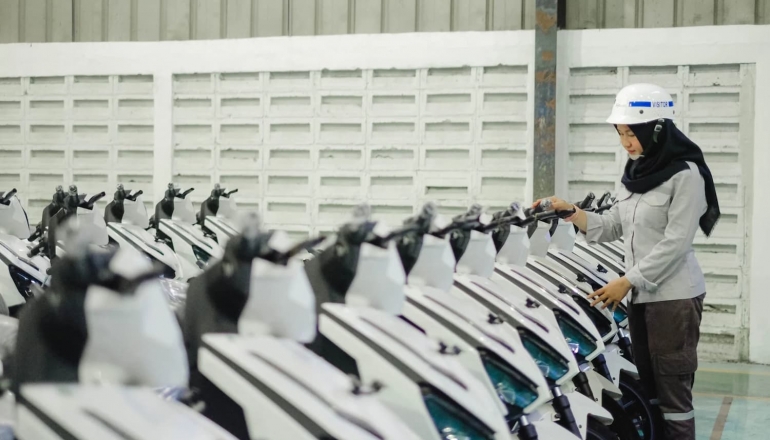 Indonesia to standardize battery to boost electric motorcycle adoption